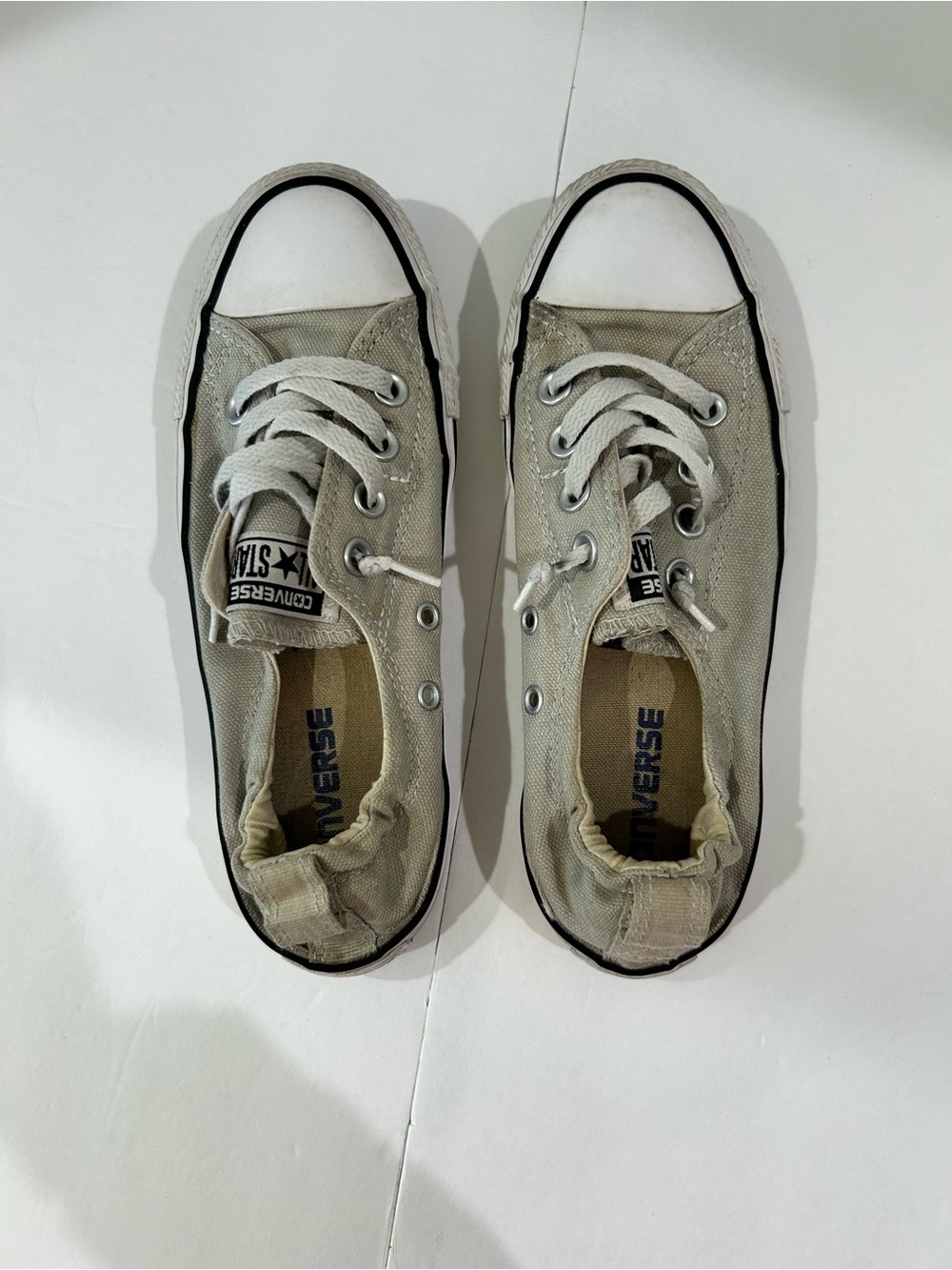 Converse Womens Low-Top Sneakers in Light Grey and White